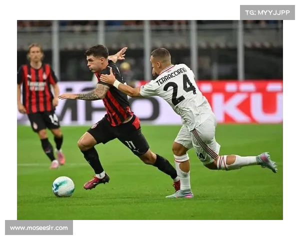 意大利足球甲级联赛AC米兰普利西奇内切射门被挡