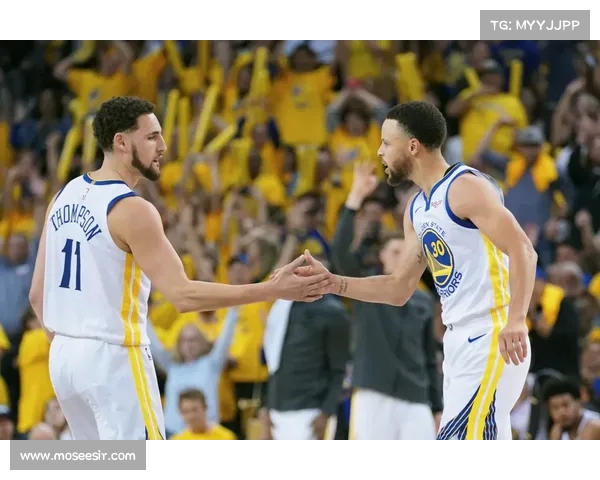 勇士队逆转获胜，展现冠军气质